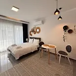 Courtyard Long Apartment