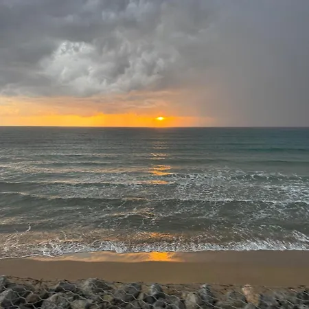 Courtyard Long Apartamento