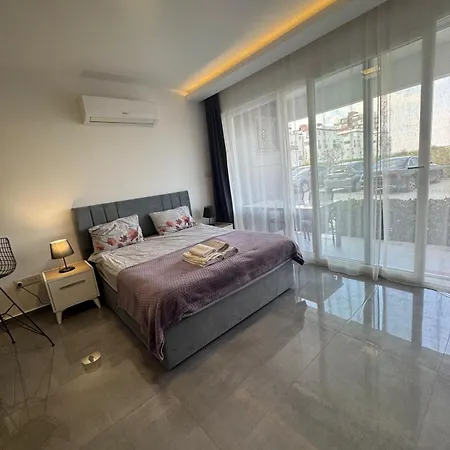 Apartman Courtyard Long Iskele District (Northern Cyprus)