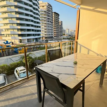 Appartement Courtyard Long