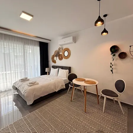 Courtyard Long Apartamento