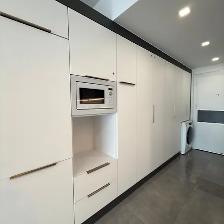 Courtyard Long Appartement *