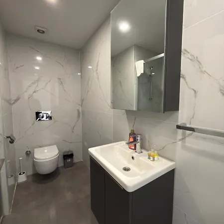 Courtyard Long Апартаменты *